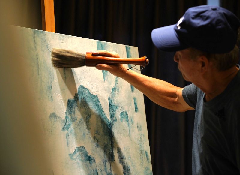 林登隆彩墨創作彩墨韻象個展登場。