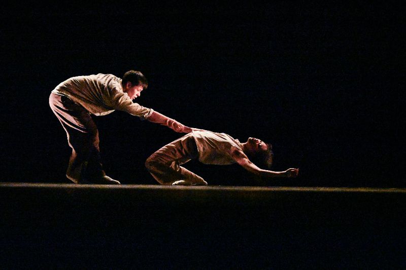 從高雄飛向世界！翃舞製作《推拉》橫掃歐洲金獎再戰亞維儂。