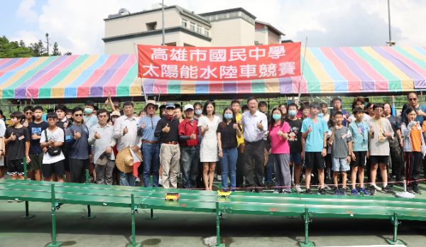 漾新聞｜飆速「粉紅超跑」奪冠！高雄國中生拚太陽能水陸競賽王