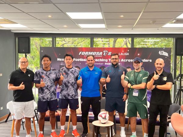 漾新聞|西甲教練來了！高雄座談會拚台灣足球未來