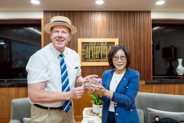 漾新聞|杜維浩重返高雄議會 盛讚城市進步快如奇蹟