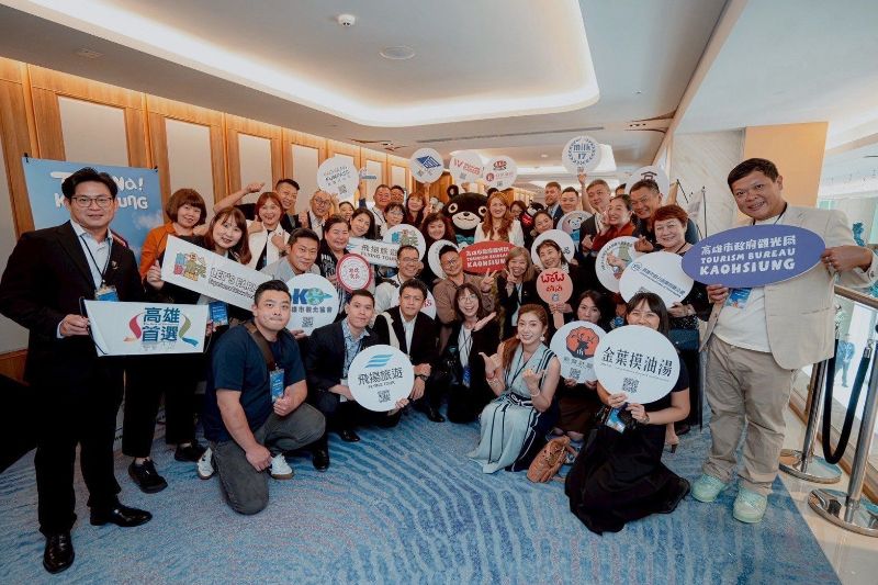 高閔琳局長率觀光業者遠赴菲律賓馬尼拉，舉辦「2025高雄馬尼拉國際觀光推介會」，獲熱烈歡迎。（高雄市觀光局提供）