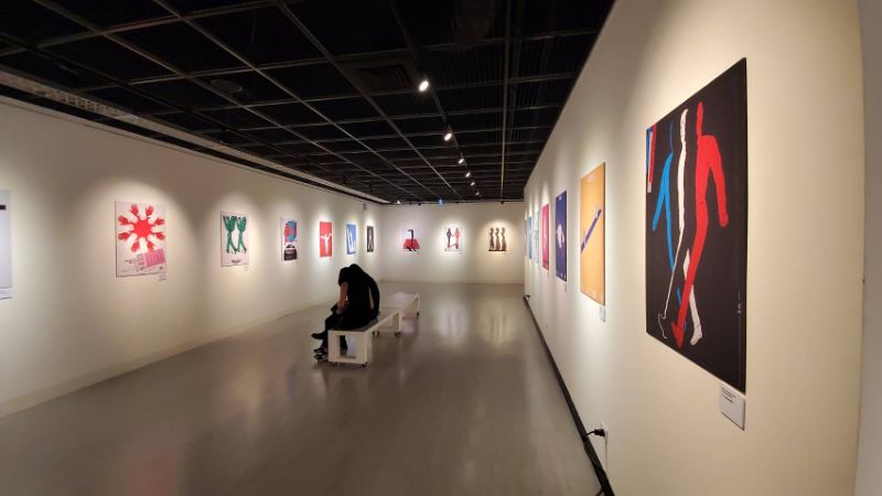 展出福田繁雄的海報展,難得一見。(記者陳雯萍攝) 展出福田繁雄的海報展,難得一見。(記者陳雯萍攝)