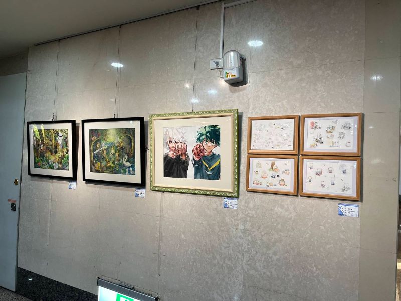 學生作品首次在高醫南杏藝廊的展出。（漾新聞記者陳雯萍攝）